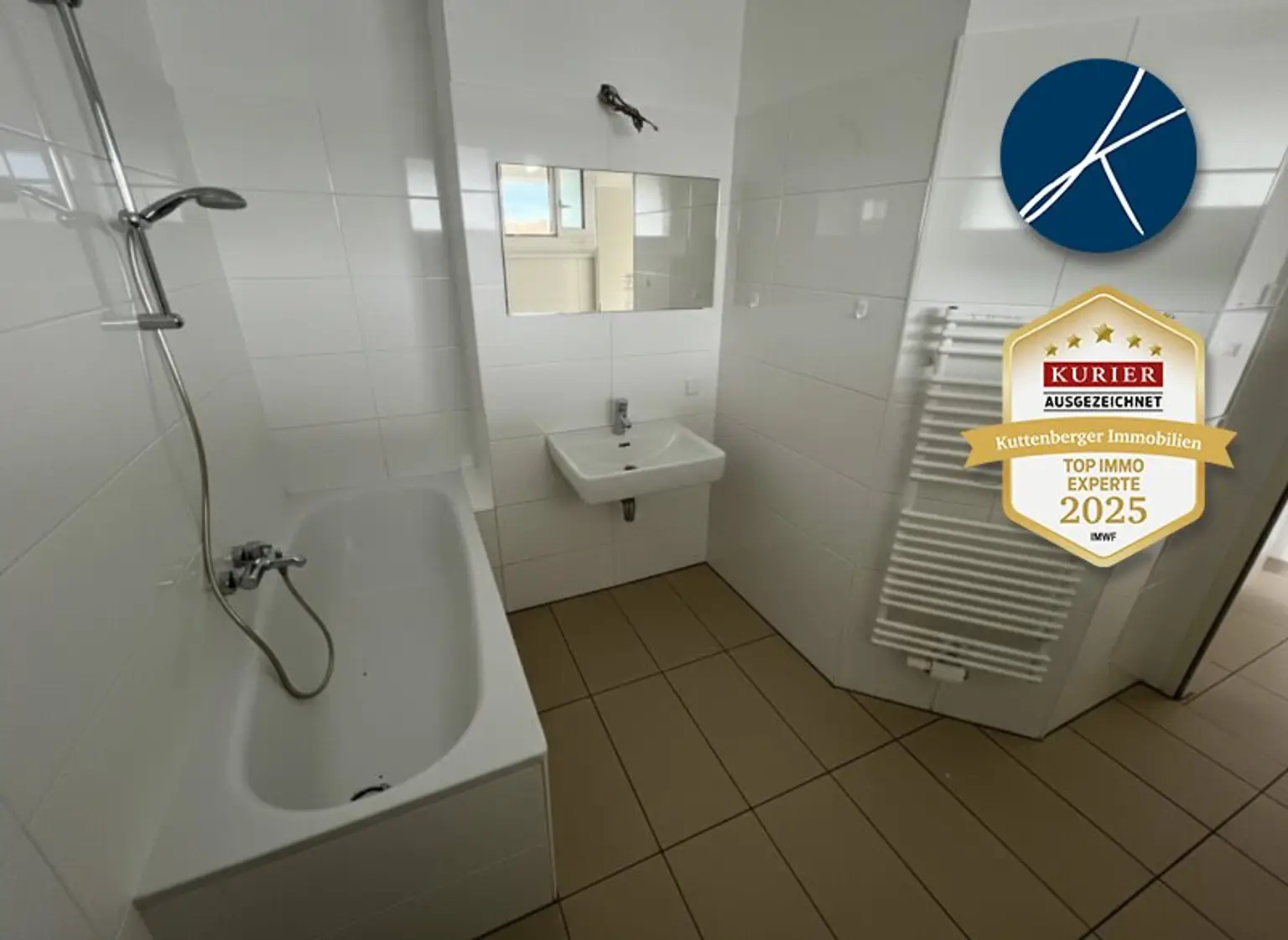 Großzügiges und modernes Bad