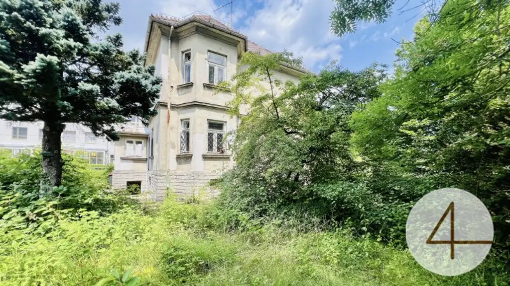TOP-Lage nähe Stadtzentrum! Sommeraktion! Sanierungsbedürftig mit Ausbaupotential! Studie für 4 Wohneinheiten mit DG-Ausbau vorhanden!