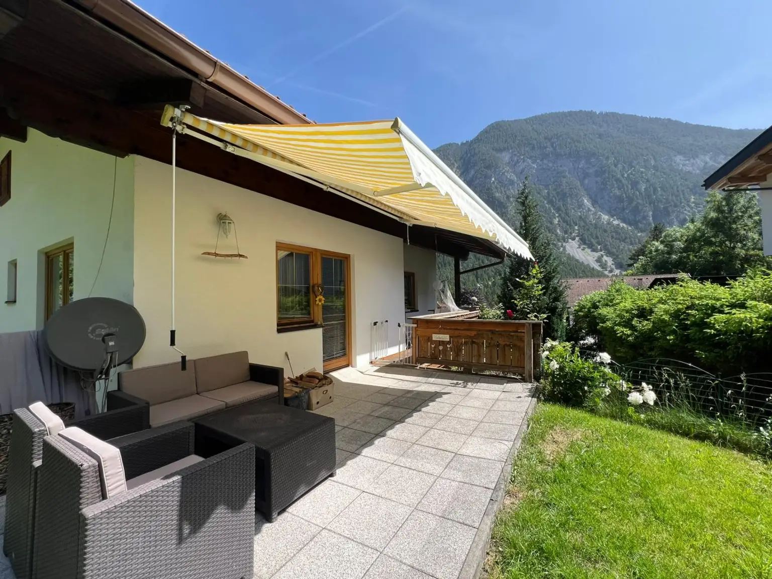 NEU: Attraktives Einfamilienhaus in Ruhelage