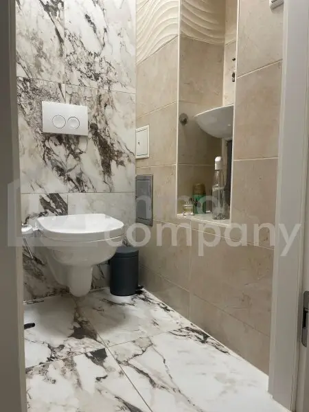 Sanierte 4-Raum Eigentumswohnung in Top-Lage / Top Preis - Nähe Reumannplatz