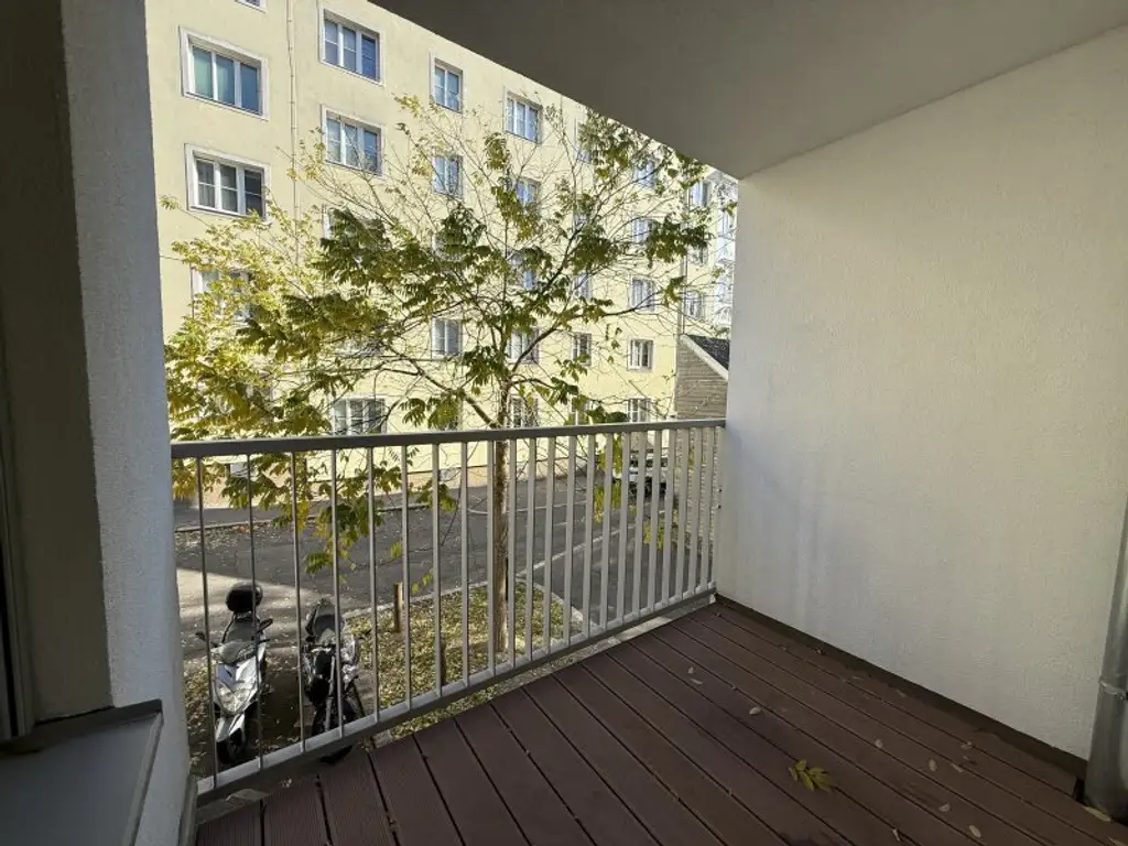 schöne 2-Zimmer Wohnung in ruhiger Lage mit guter Infrastruktur- nahe U4 Hietzing - ab 01.01.2026