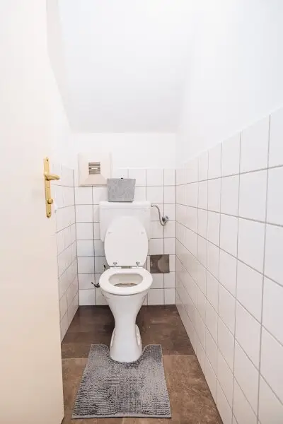 AB 01. OKTOBER I NAHE INNENSTADT I LICHTDURCHFLUTET I ATTRAKTIVE LAGE I MIT BADEWANNE I WG-GEEIGNET I HAUSTIERE ERLAUBT I PROJEKT WOHNEN I