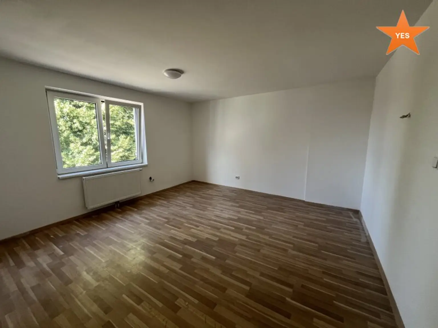 Provisionsfreier Kauf! Mehrfamilienhaus mit Gewerbeflächen - Rendite zwischen 6-7  % erzielbar