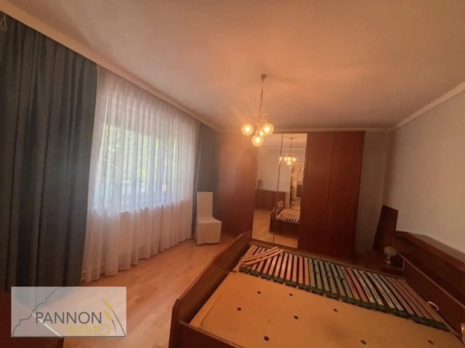 Pamhagen - Soldides Wohnhaus mit Gästezimmer und zahlreichen Möglichkeiten