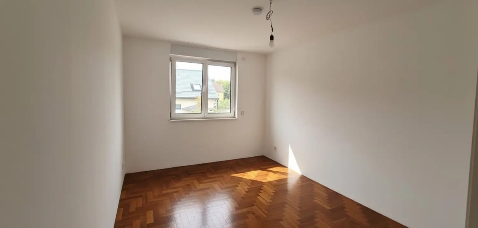 Erstbezug Doppelhaushälfte in Ebenfurth – 4 Zimmer, Garten, Terrasse, Parkplätze inklusive!