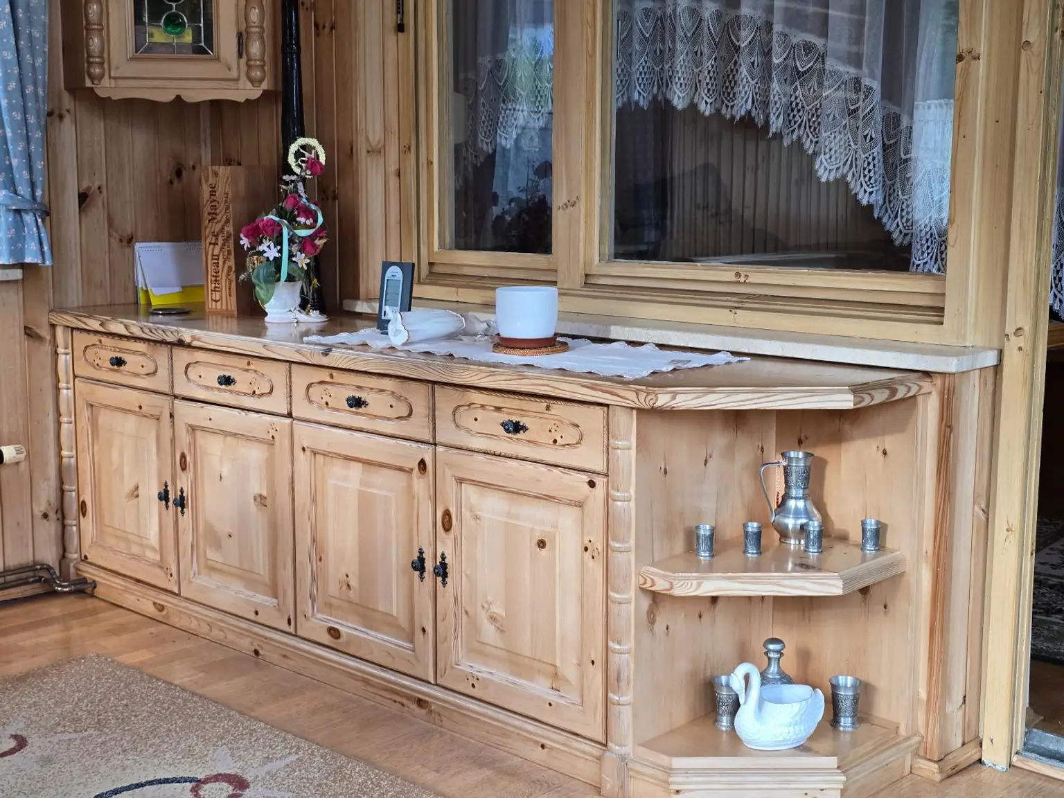 Einfamilienhaus mit Terrasse und Wintergarten