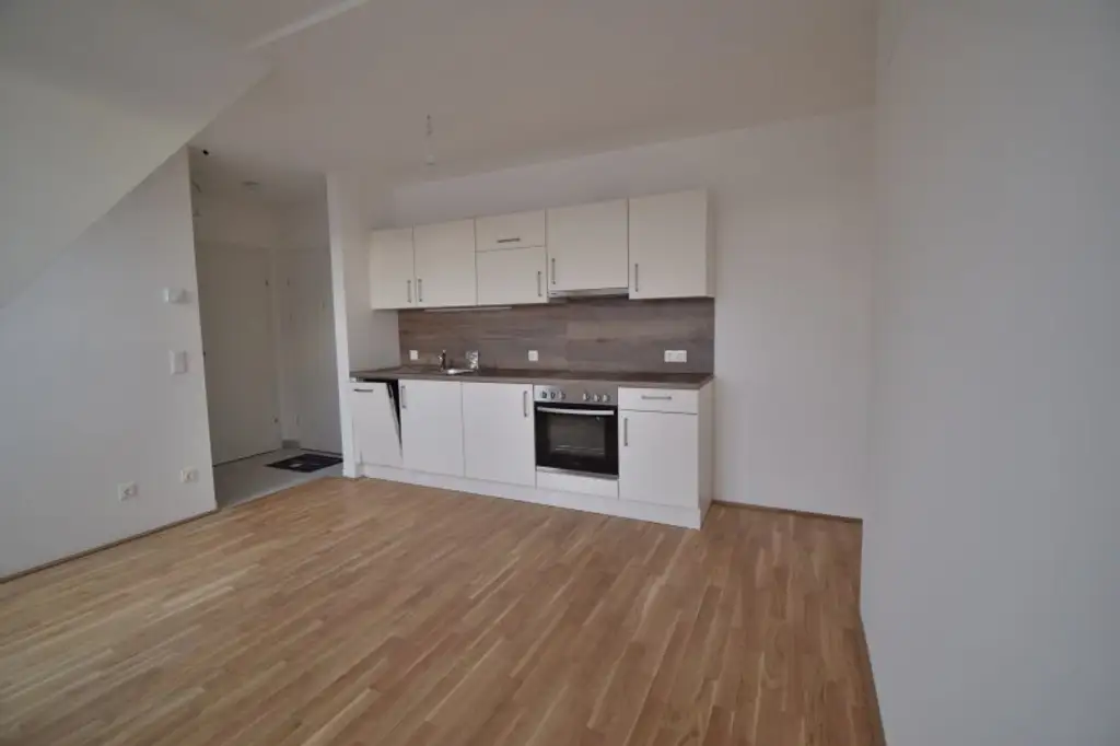 3 Zimmer Dachgeschoßwohnung in Oberlaa, WG geeignet