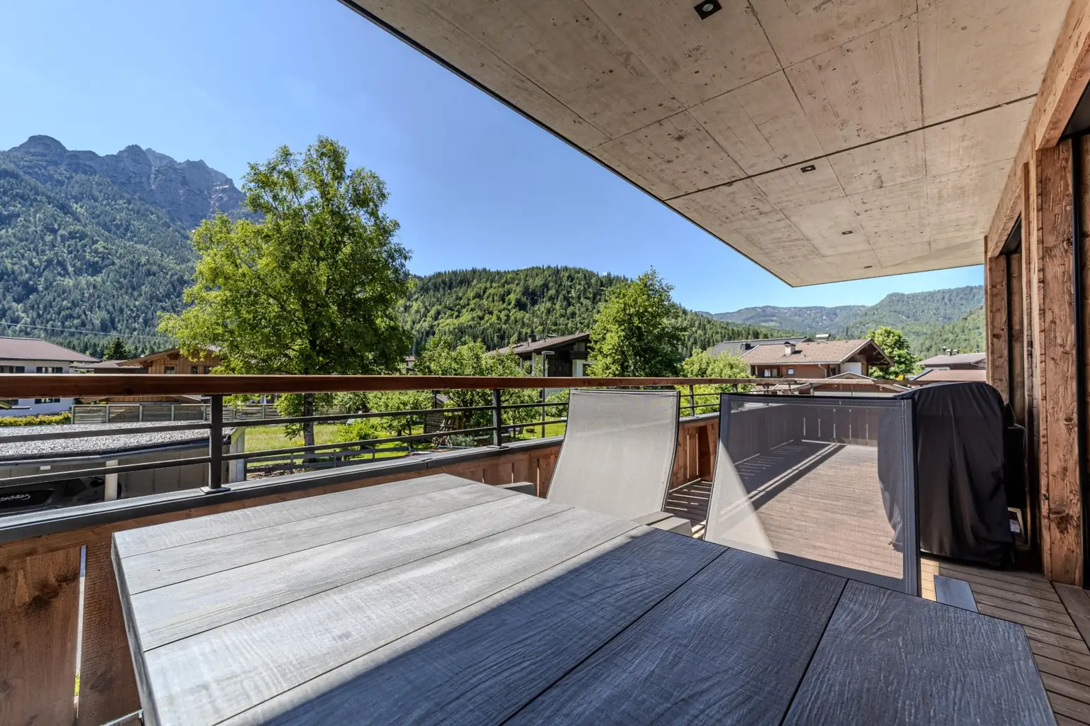 Terrasse/Balkon