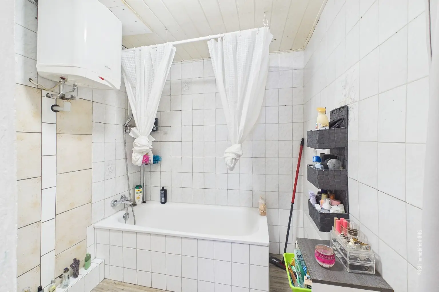 Wannenbad EG Haupthaus