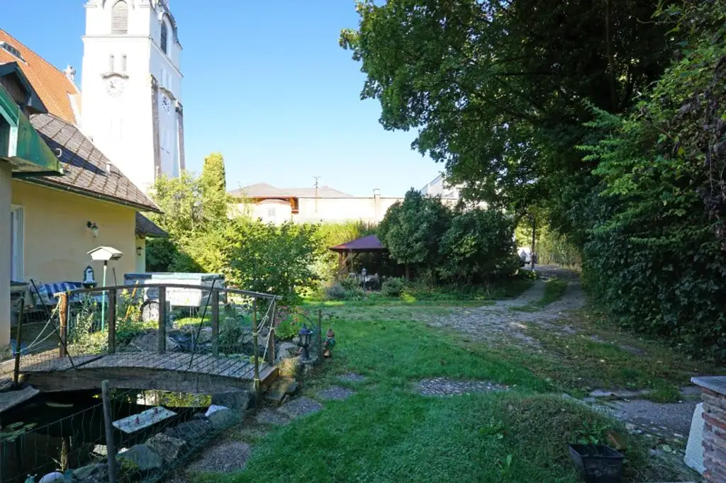 Charmantes Jahrhundertwendehaus in ruhiger Zentrumslage