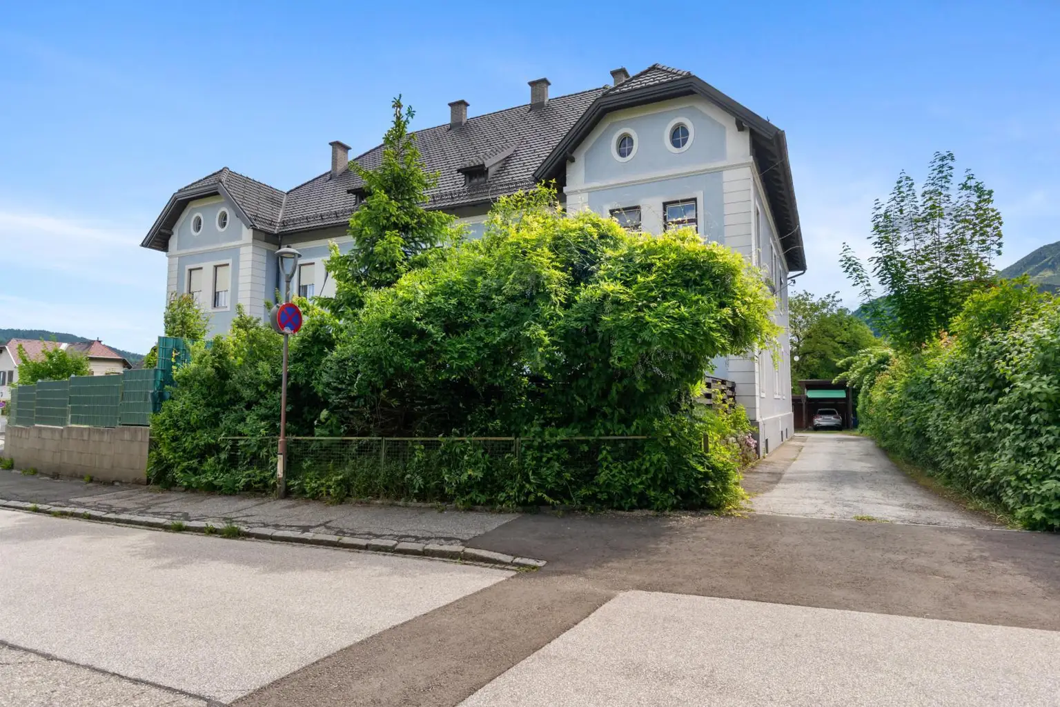 Außenansicht Wohnhaus