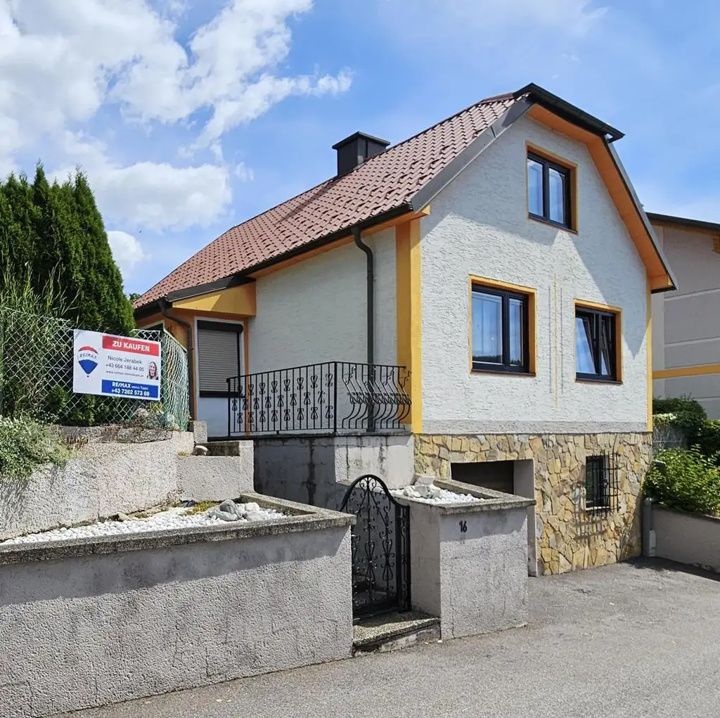 Einfamilienhaus mit idyllischem Weitblick ins Grüne