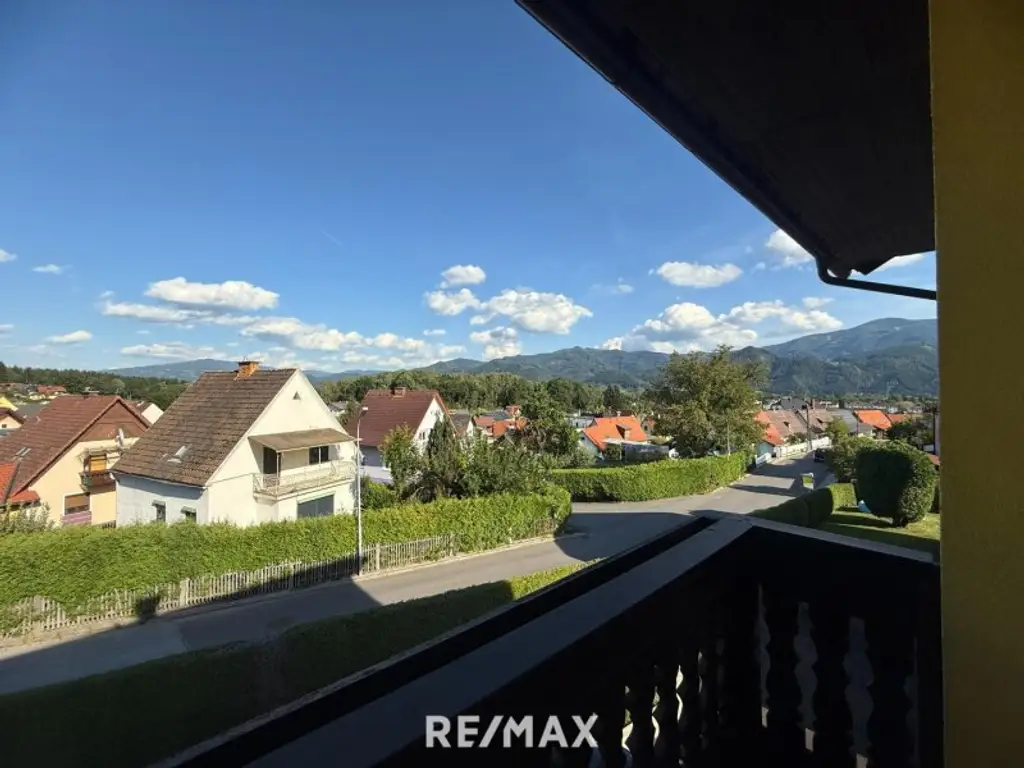 *** Gemeinschaftsprojekt oder Investment? Zwei Häuser, sechs Stellplätze, großes Grundstück in Toplage! ***