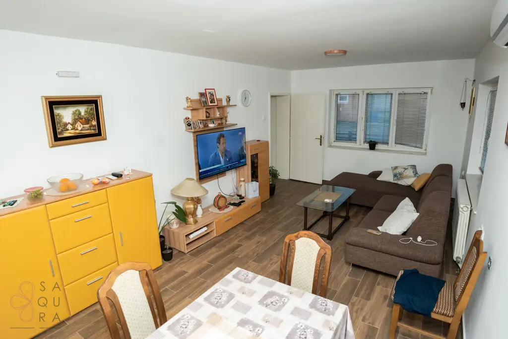 Elegantes Familienhaus nahe Belgrad – Ruhe, Komfort & Investition