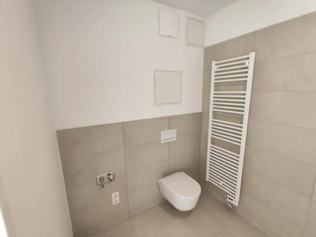 TOP NEUBAU 3-Zimmer-ERSTBEZUG mit Terrasse im 4. OG in 1210 Wien! Top 1/27
