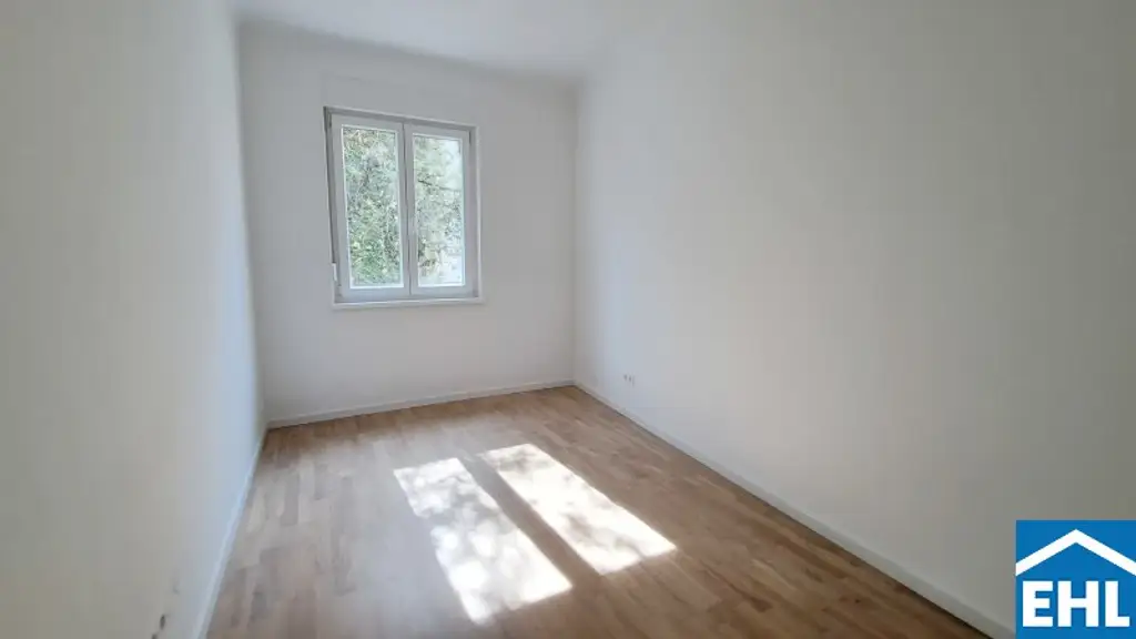 Sanierte 3-Zimmer-Wohnung mit Hofterrasse!