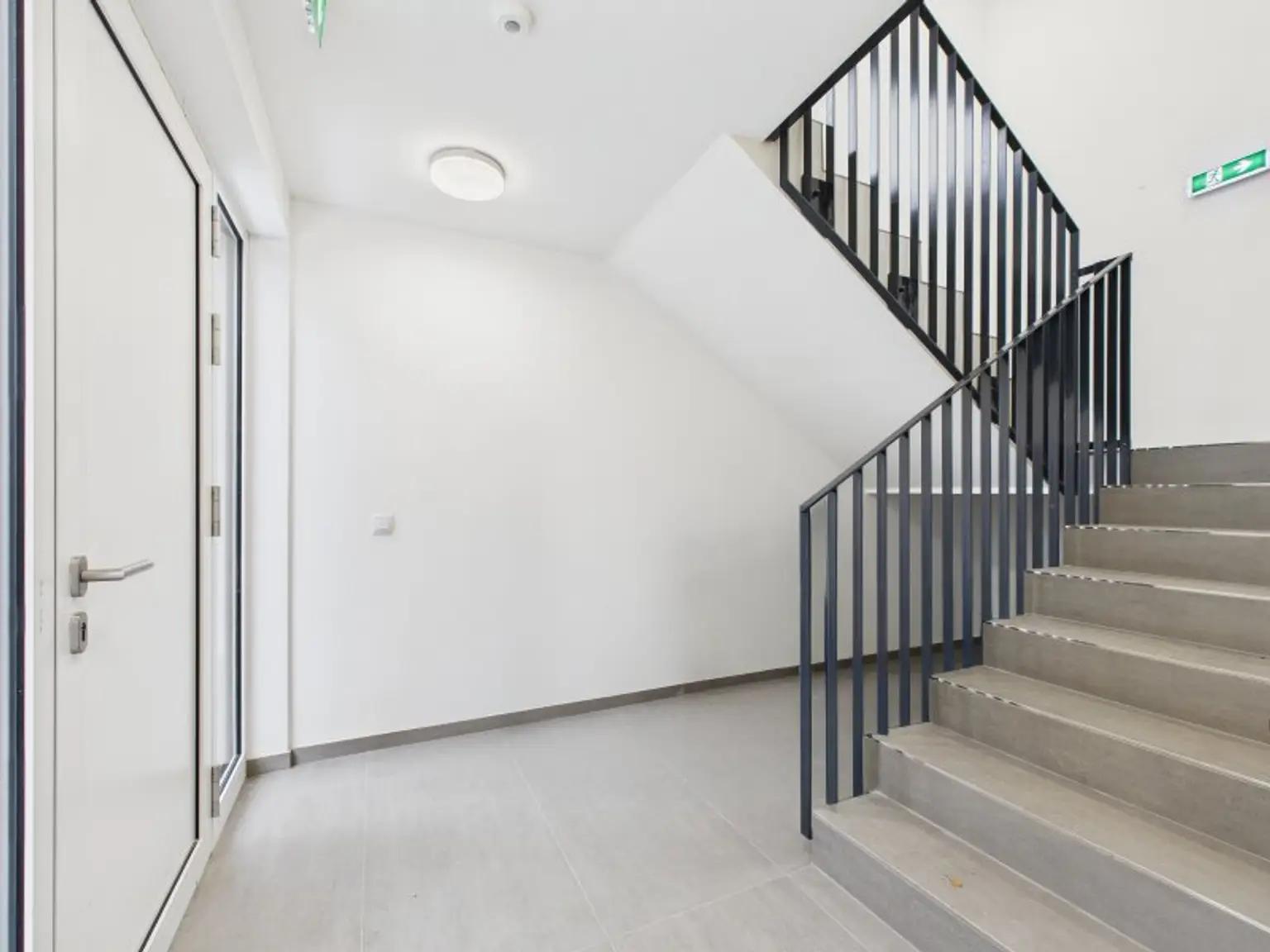 Wohnen und Arbeiten vereint | Mehrfamilienhaus mit Geschäftsfläche in 1230 Wien