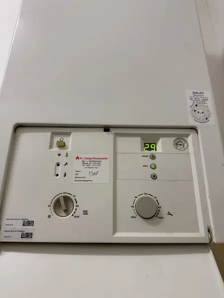 Charmante 3-Zimmer-Altbauwohnung in generalsaniertem Haus mit Lift – 1020 Wien