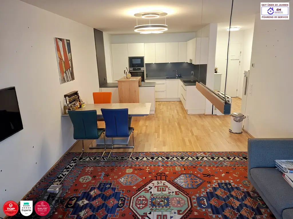 Modernes Wohnen mit Charakter – Designküche, Garage, Loggia & Licht in Vollendung