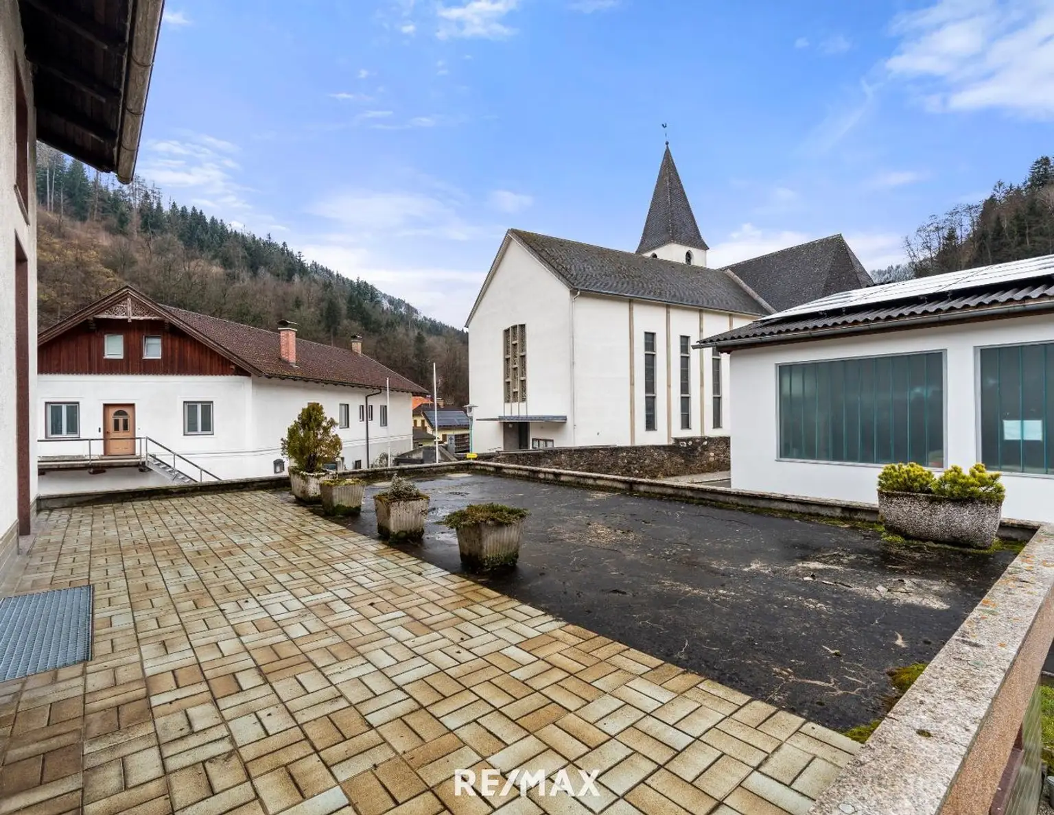 Wohn-/Geschäftshaus mit Potenzial in zentraler Lage in St. Gertraud