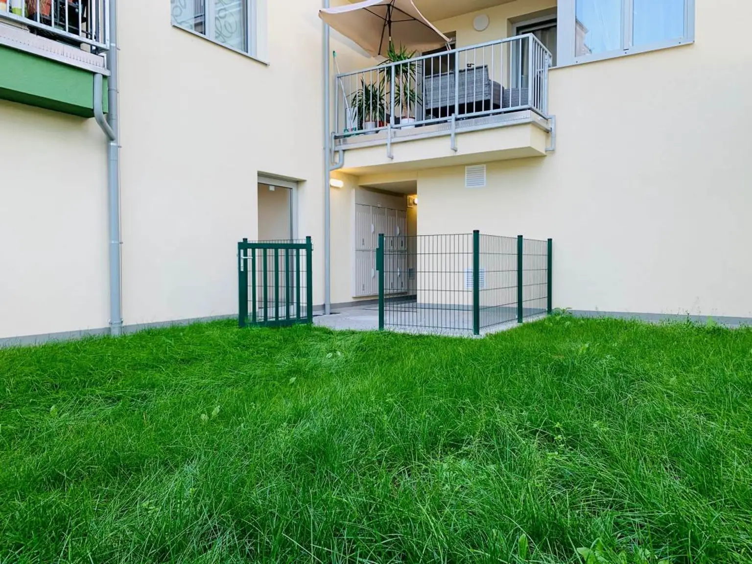 Allg. Garten | ++ NEU ++ TRAUMWOHNUNG - DREI Zimmer, Küche & Terrasse | Prima Service Immobilien