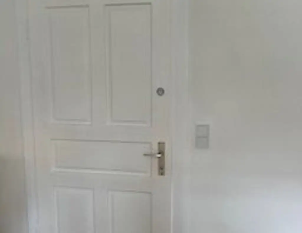 Sanierte lichtdurchflutete Wohnung im Zweifamilienhaus in Graz St. Peter- 70m² ERSTBEZUG, 3 Zimmer: davon Essen/Kochen und Wohnzimmer, Schlafzimmer