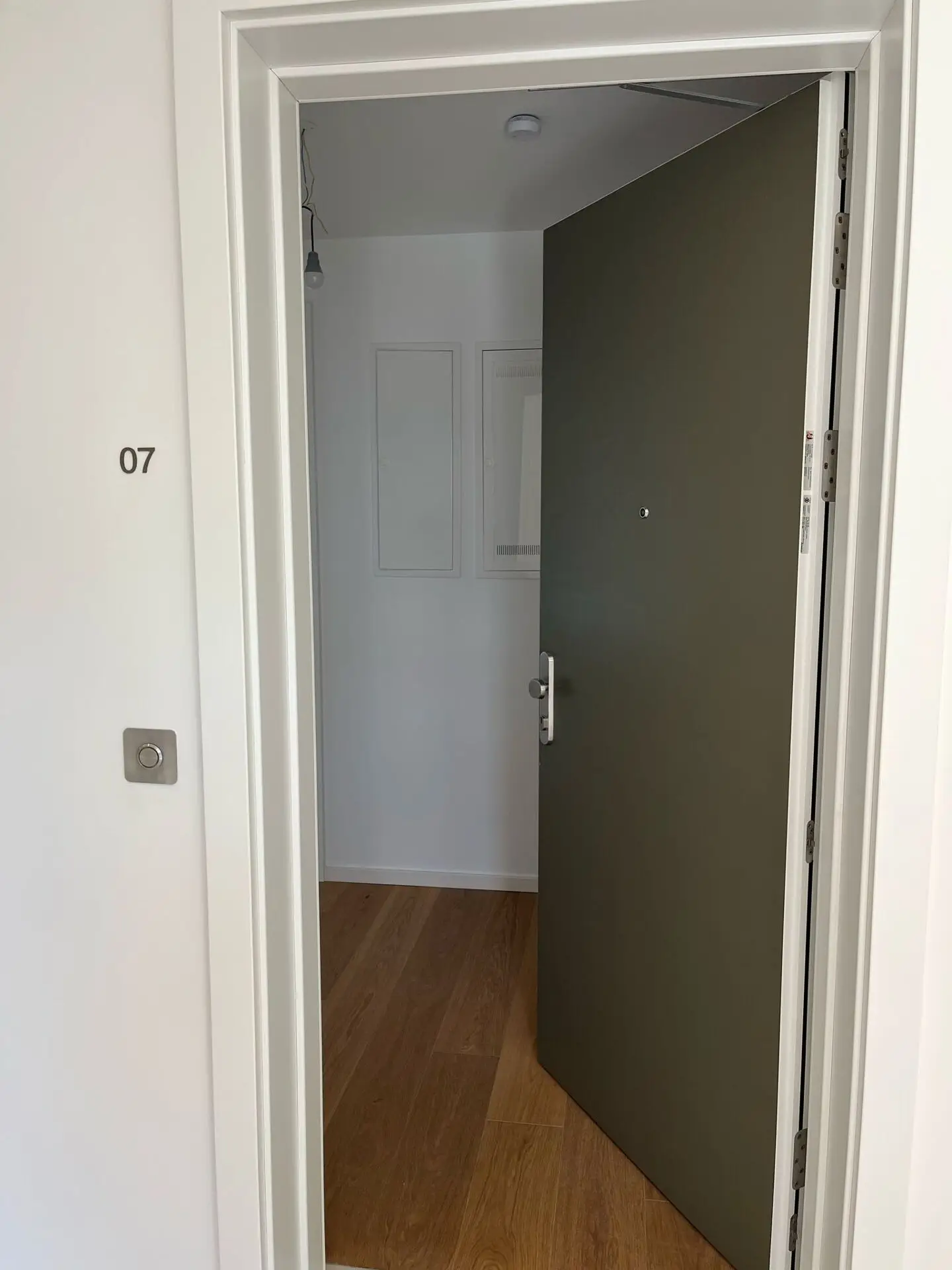 30909139-0d8d-490e-85fb-db2ad2d9c129