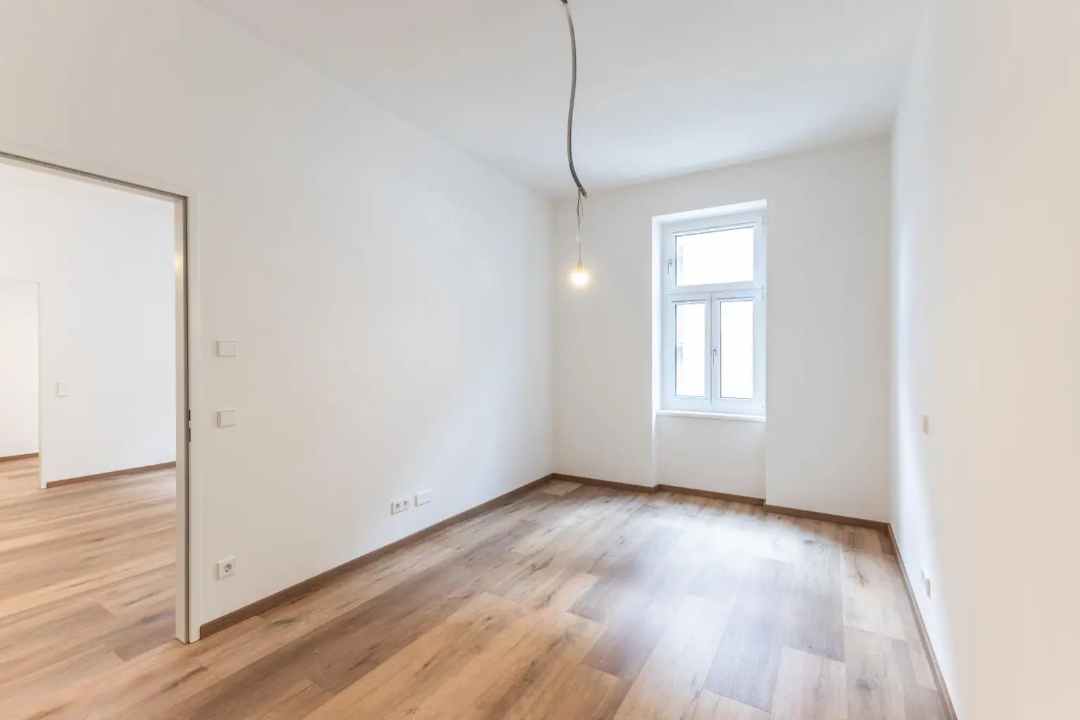 3-Zimmer-Wohnung mit separatem Eigengarten - IDEAL als Vorsorgewohnung