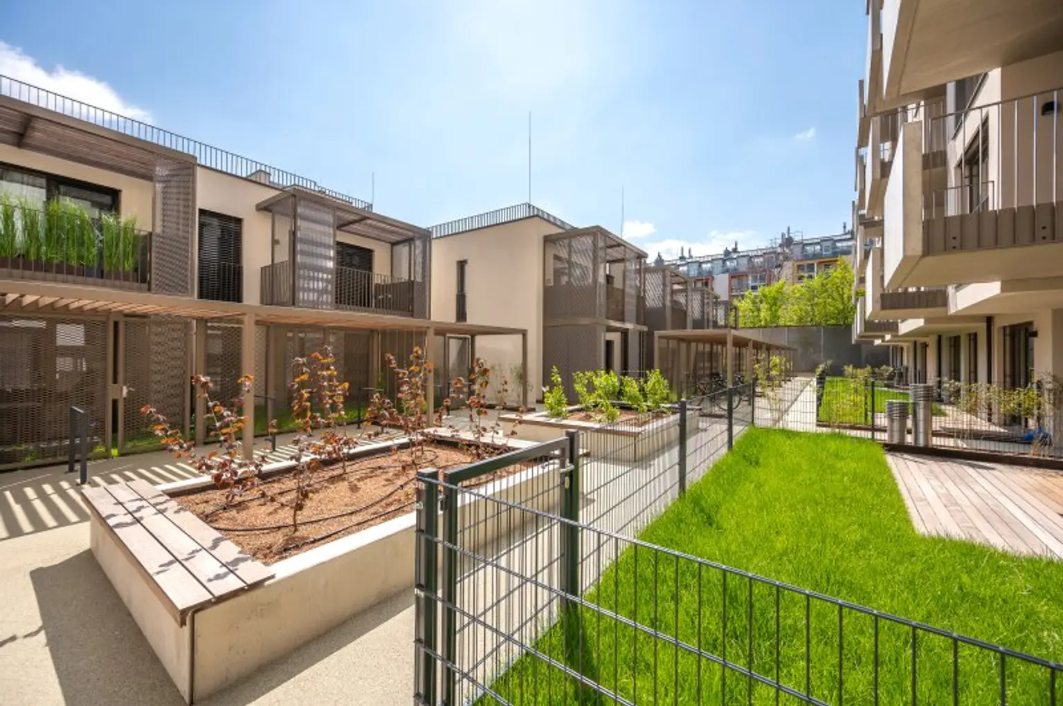 EDUART-Die Kunst des Wohnens: Hochwertiger 2-Zimmer ZWEITBEZUG mit ca. 6m² Balkon/Loggia! (6/7)
