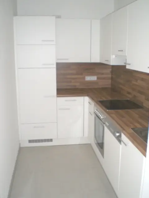 Unbefristet vermietete 2 Zimmer Wohnung im ausgebauten Dachgeschoss!