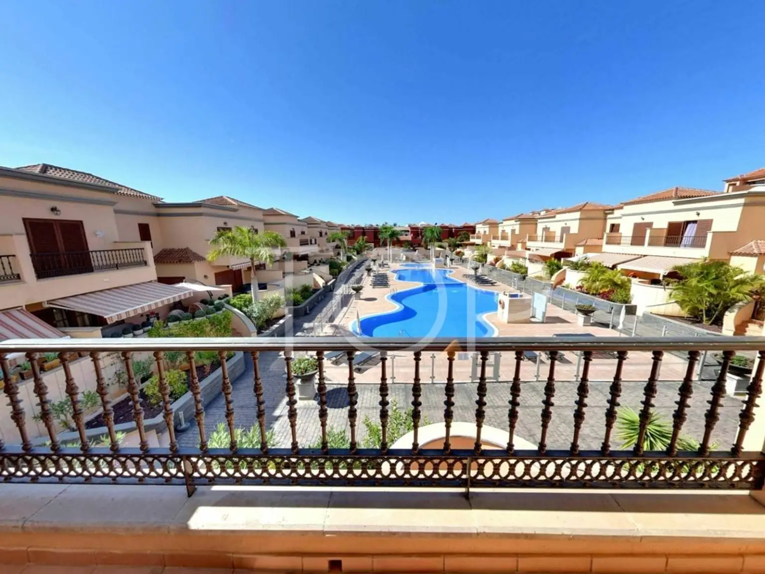 Rijtjeshuis te huur in Villas del Duque