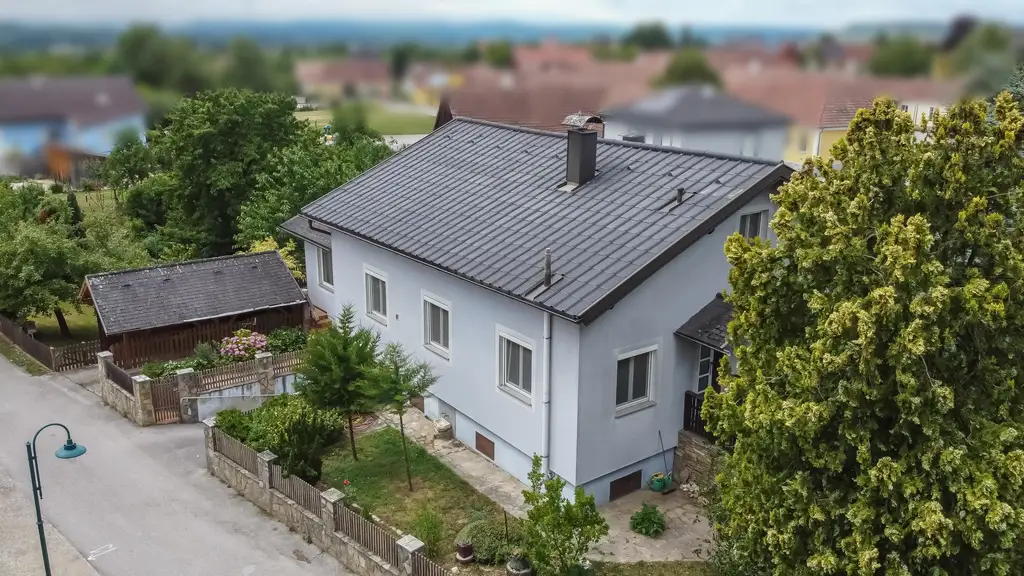 PROVISIONFREI! Viel Platz & Gartenidylle –  in Engabrunn