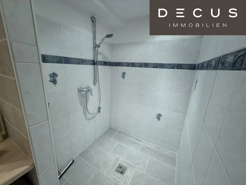 Gepflegtes Haus mit Garten, Pool und Wellness