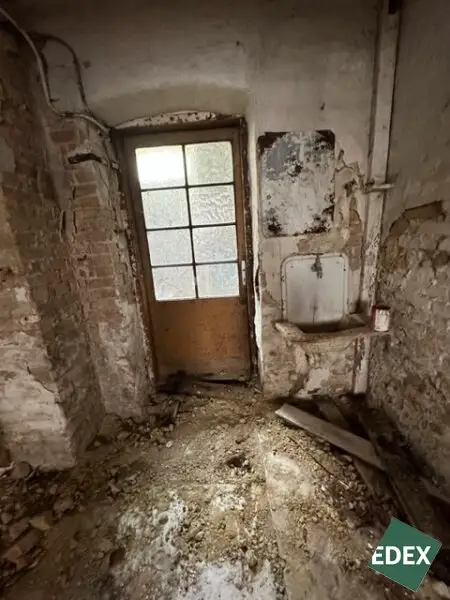 Großes Souterrain im 16. Wiener Gemeindebezirk