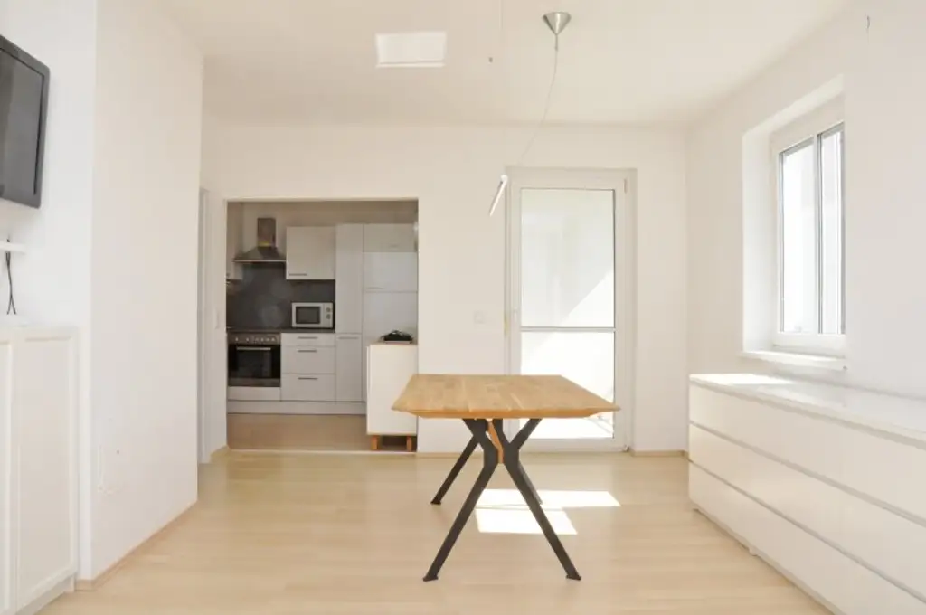 Lichtdurchflutete 3-Zimmer Wohnung mit Loggia in Eisenstadt – Ihr neues Zuhause wartet!