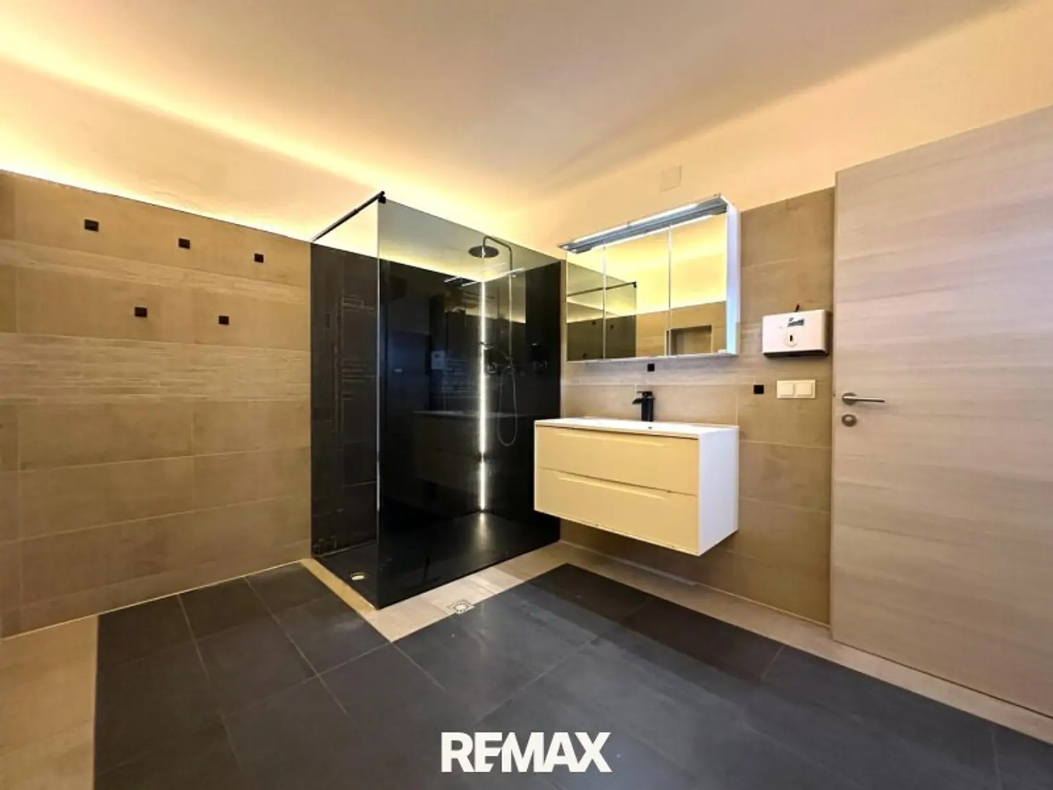 11_Badezimmer_1