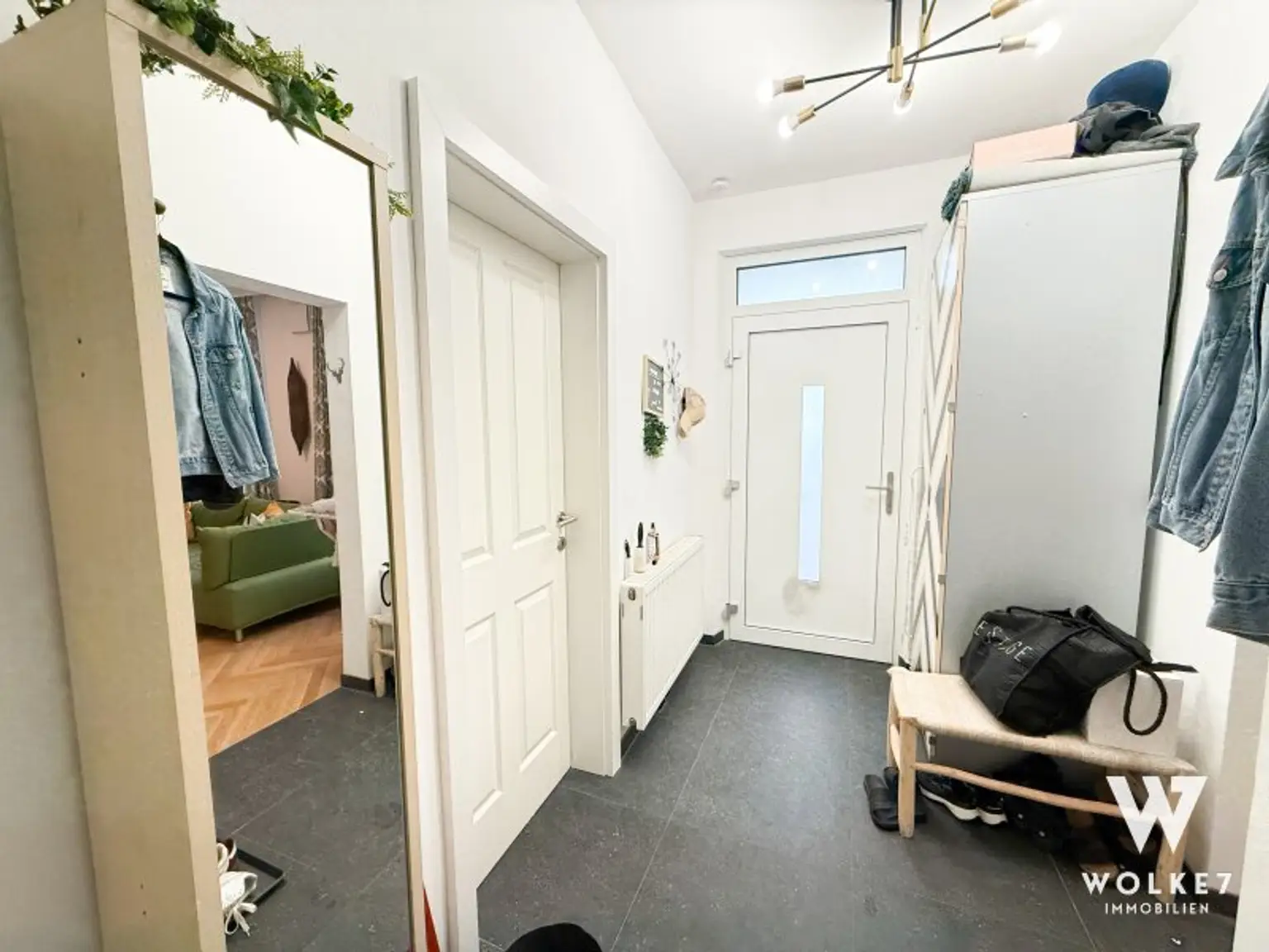 Stilvolle 3-Zimmer-Altbauwohnung in Toplage zwischen Schönbrunn & Mariahilfer Straße