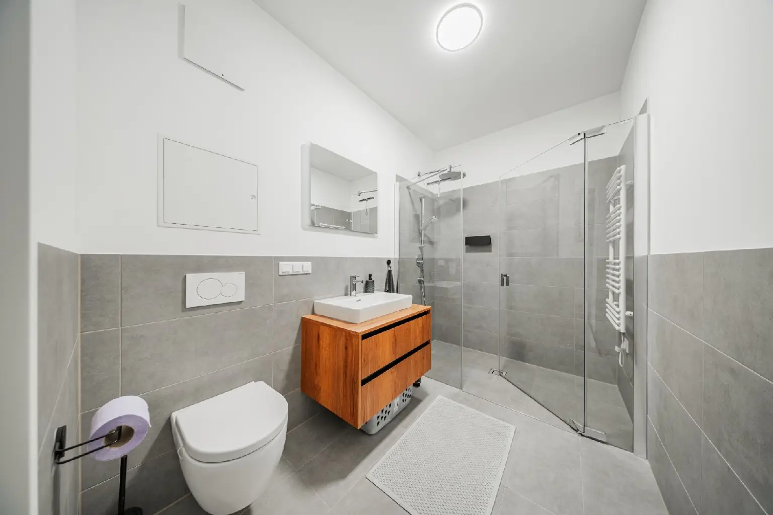 Penthouse im 34. OG mit Terrasse I 360° Wienblick I Designküche I TG Platz mit E-Ladestation