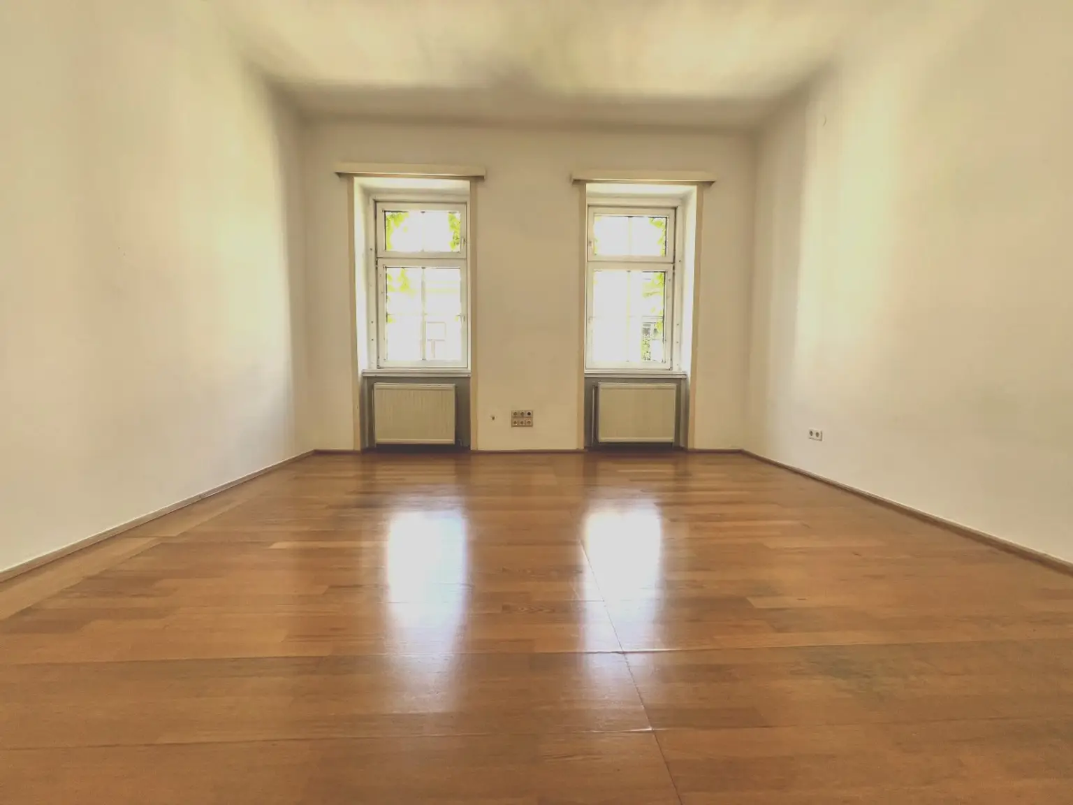 6 | ALTBAU - Wohnung - 4 Zimmer in TOP LAGE | Prima Service Immobilien