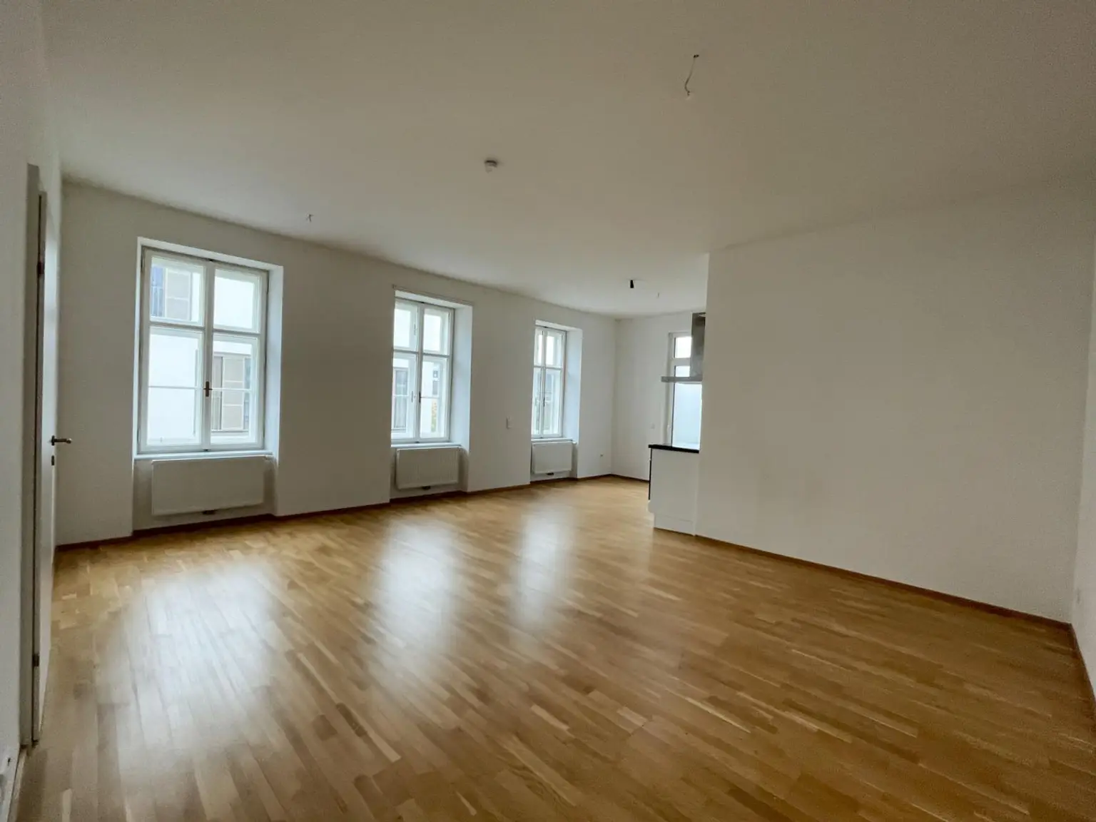 Exklusive 2-Zimmer Wohnung mit Terrasse, Tiefgaragenplatz und Villen Flair zu vermieten in Vorstadt Vöcklabruck
