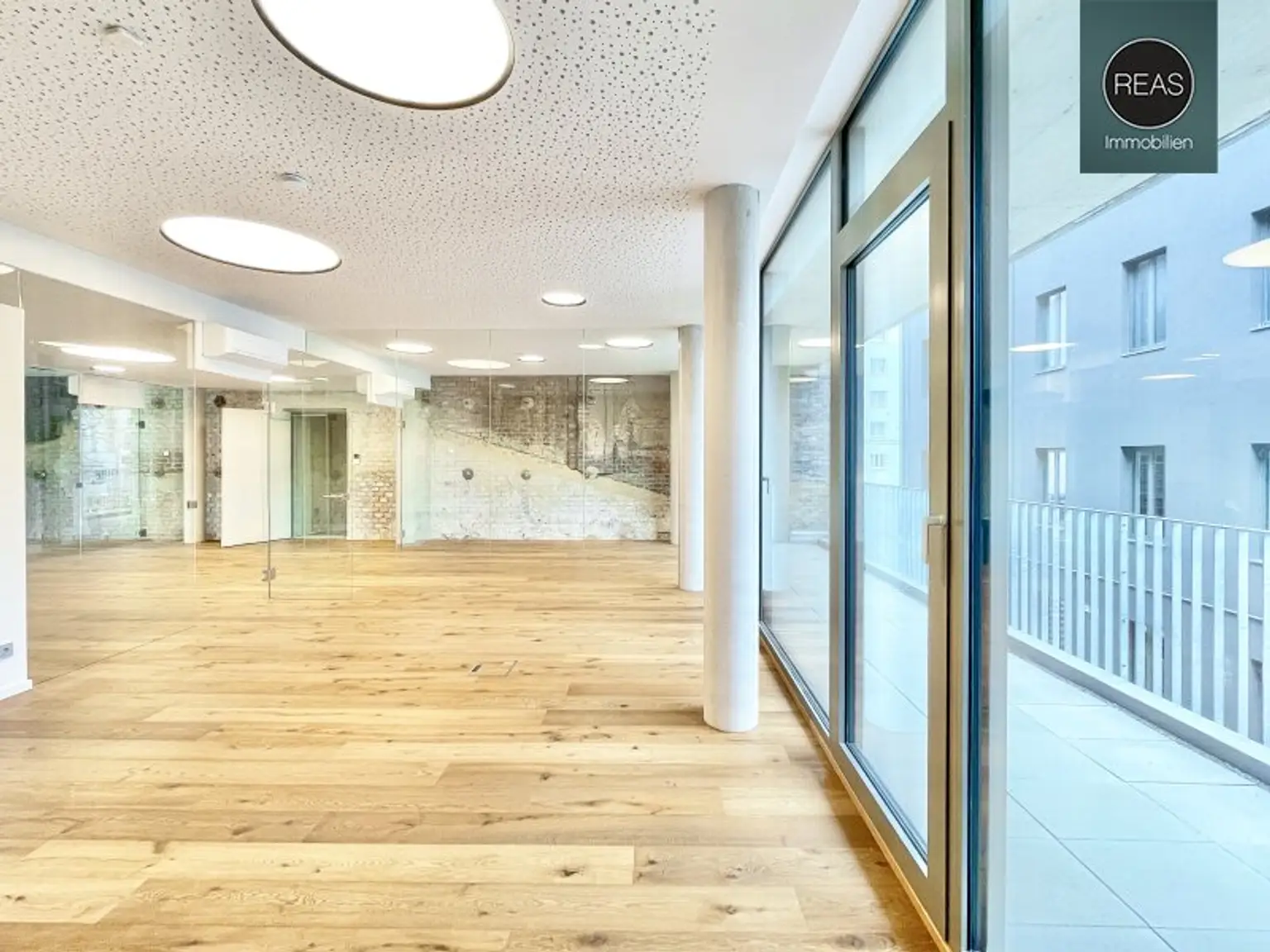 Sehr gut ausgestattetes Loft mit 2 Terrassen in der Brotfabrik Wien!
