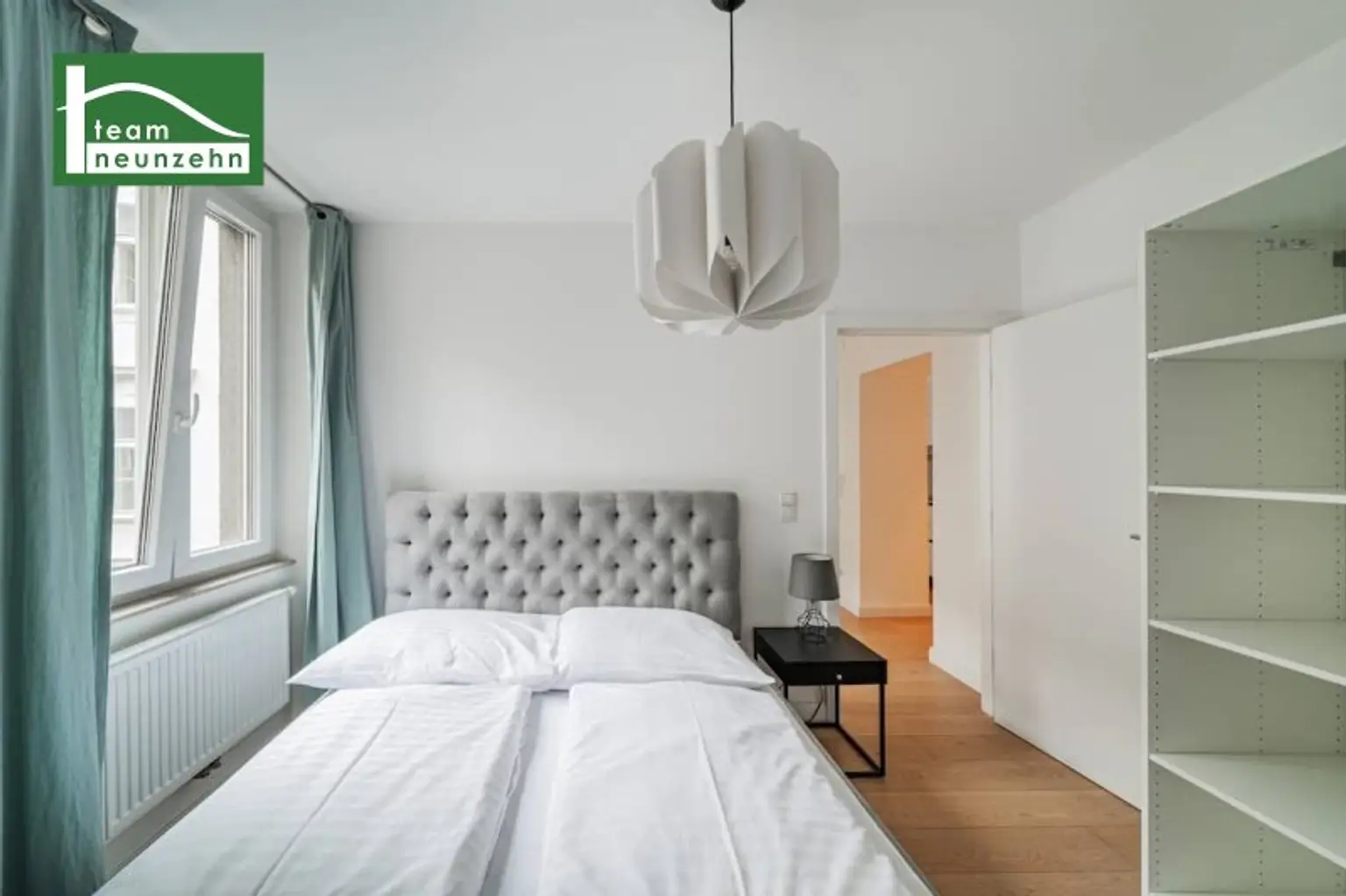 Klimatisierte Wohnung in Hofruhelage am Hohen Markt mit Stellplatzberechtigung! 2 Bäder und Balkon!