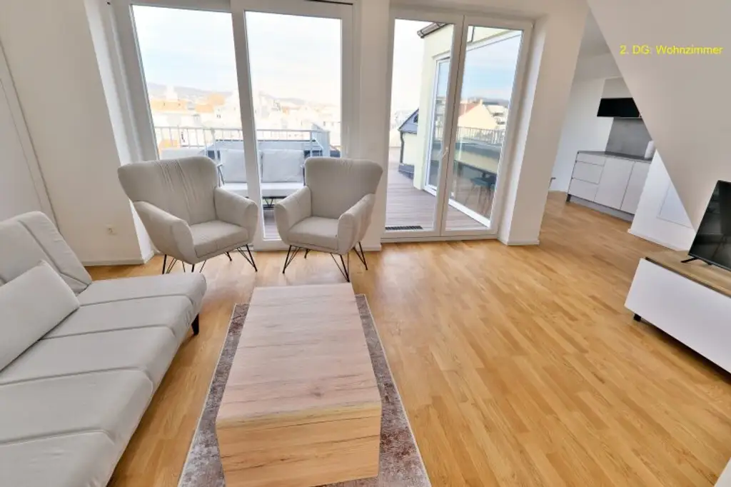 Bezugsfertige Dachwohnung mit 3 Zimmer, großem Balkon und interessanter 36 m² großer Dachterrasse
