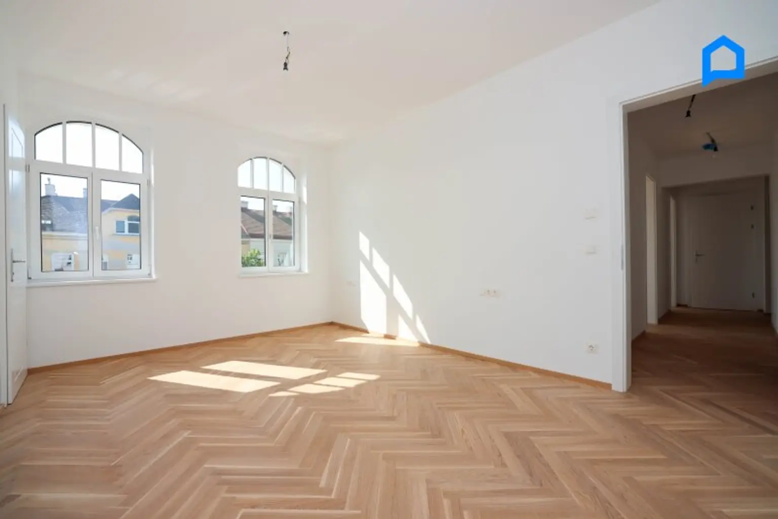Schönbrunnblick-Gloriette, ERSTBEZUG, JETZT einziehen! Dachgeschoss NEU mit modernster Ausstattung148m² Wohnfläche, 4 Zimmer plus Nebenräume, auch Altbau Etagen-Wohnungen, teilweise Kurzzeitvermietung möglich !
