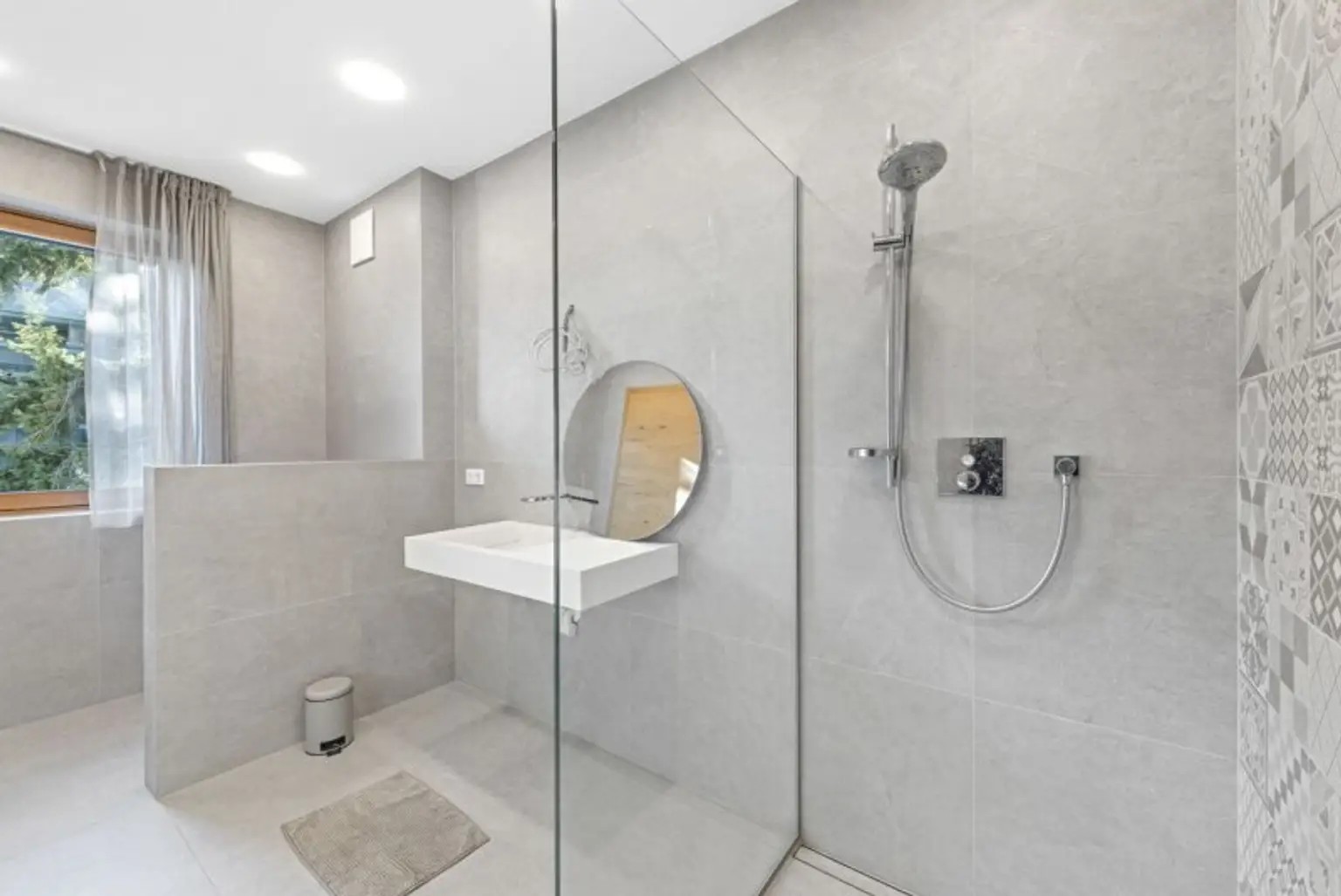 Großzügige High-End-Familienvilla der Extraklasse.