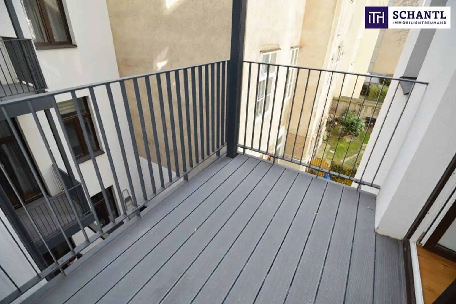 **Alles was das Herz begehrt – stilvolle Kleinwohnung mit Balkon in bester Lage von Wieden - befristet vermietet**