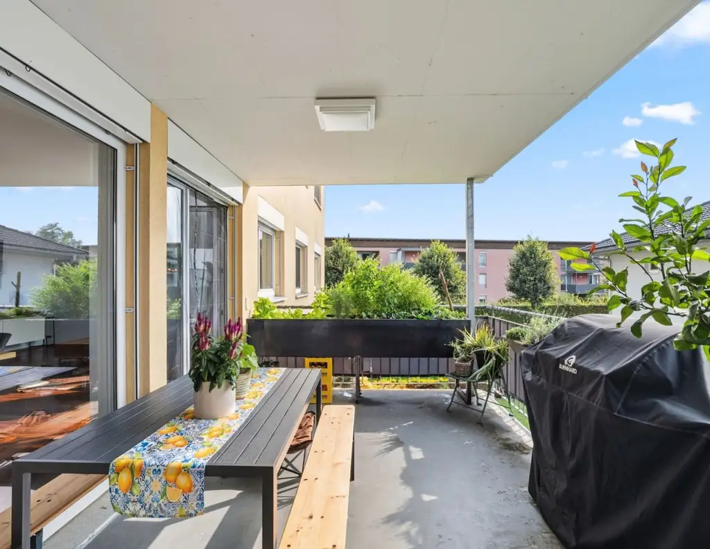 Traumhafte 4-Zimmer Wohnung in Hard mit Terrasse und Carport