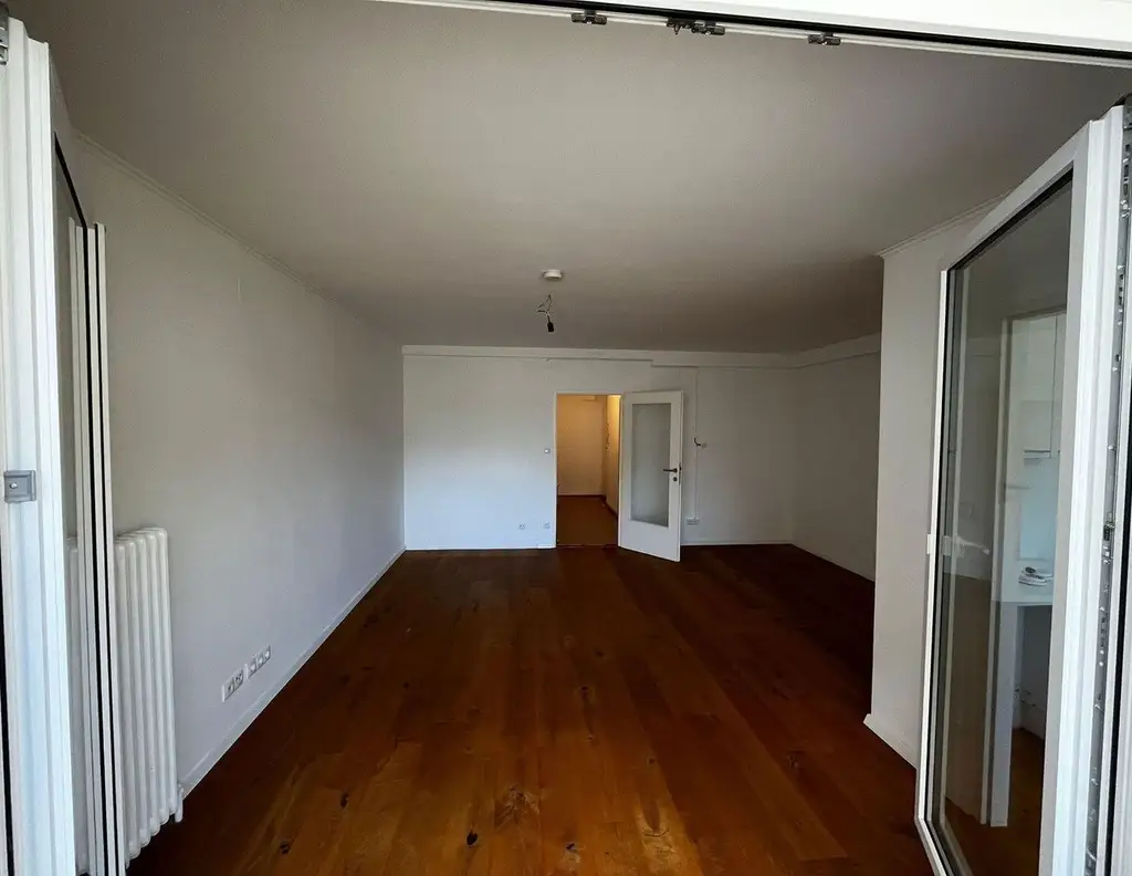 2-Zimmer-Wohnung - perfekte Aufteilung - Balkon - Hofruhelage - Provisionsfrei - ca 57 m²