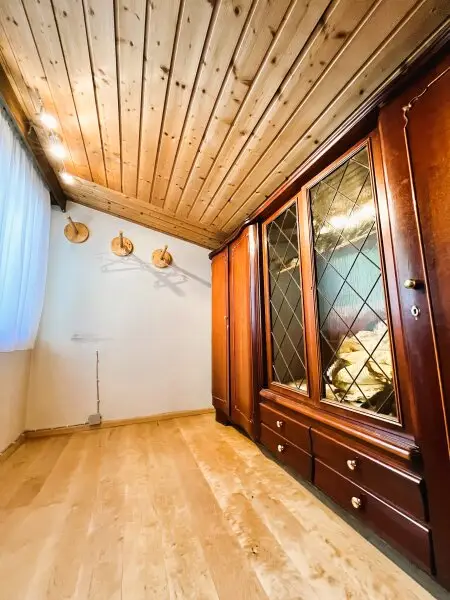 TOP Gelegenheit: Wohnhaus mit touristischer Widmung und über 380m² Wohnfläche fußläufig zum Skigebiet ab sofort kaufen!