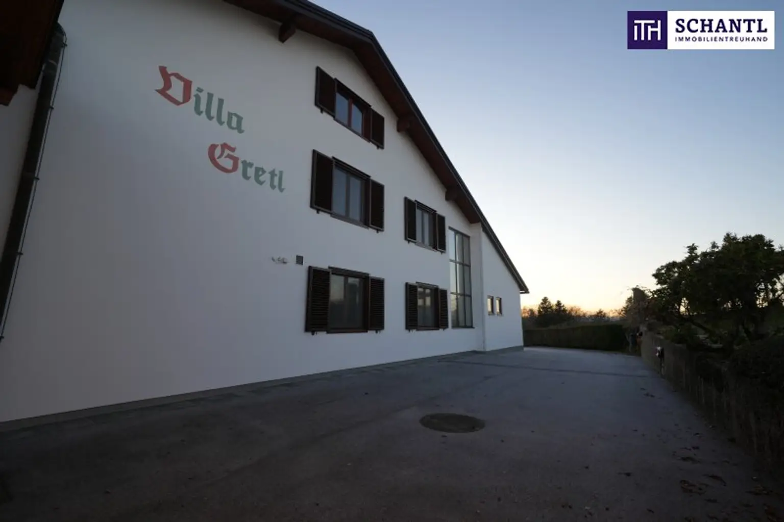 Gestalten Sie Ihr eigenes Gesundheitszentrum – exklusives Objekt mit Wellnessbereich und Platz für Visionen!